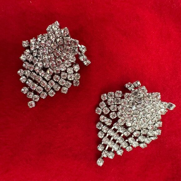 KENNETH JAY LANE CRYSTAL EARRINGS - Picture 2 of 3